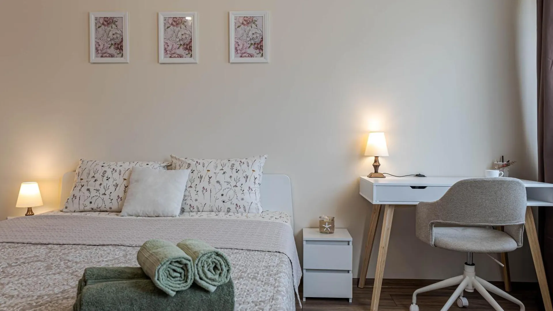 1Br Apartment 8 Mins To Beach With Free Street Parking Varna