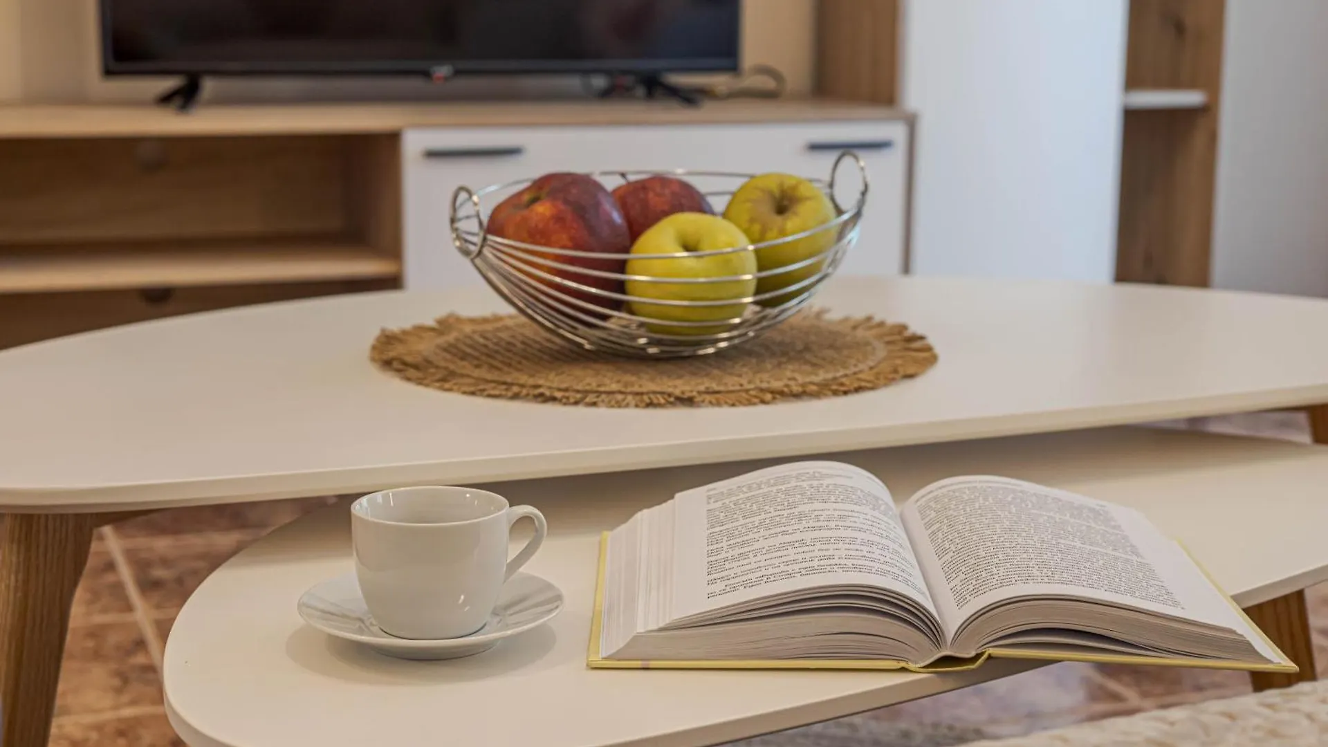 1Br Apartment 8 Mins To Beach With Free Street Parking Varna